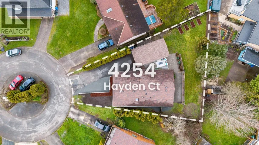 4254 Hayden Crt, Saanich, British Columbia V8Z6S2