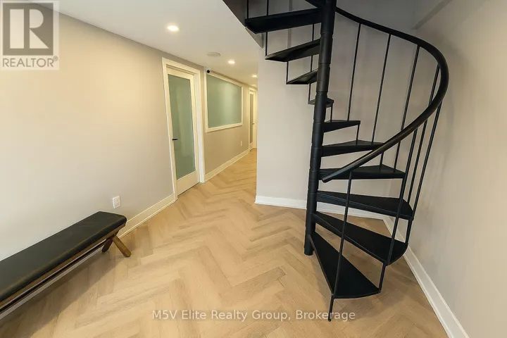 16 - 250 REGINA ROAD, Vaughan (West Woodbridge Industrial Area), Ontario L4L8N2