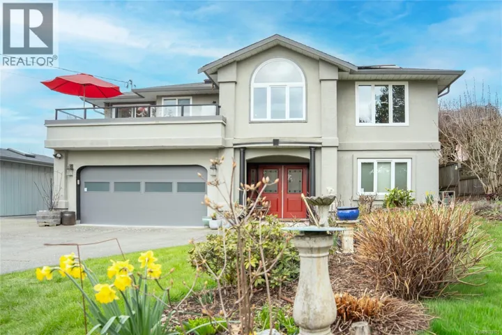 876 Verdier Ave, Central Saanich, British Columbia V8M1B9