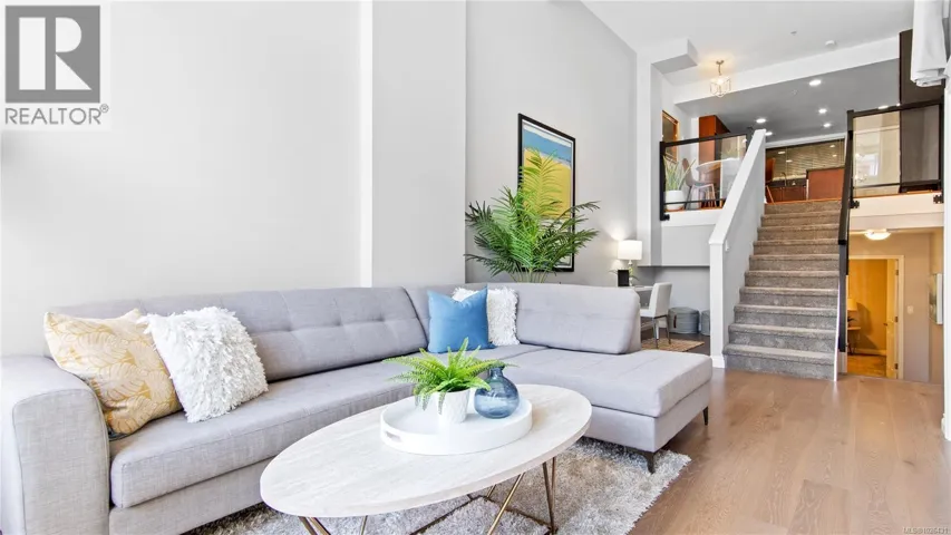 102 866 Goldstream Ave, Langford, British Columbia V9B2X9