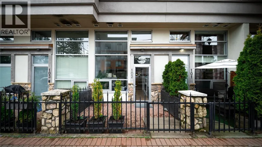 102 866 Goldstream Ave, Langford, British Columbia V9B2X9