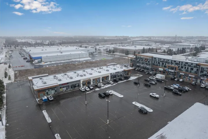 5157 55 Avenue NW, Edmonton, Alberta T6B3V1