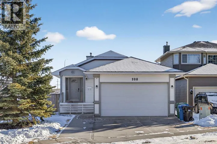 108 Harvest Creek Court NE, Calgary, Alberta T3K4N8
