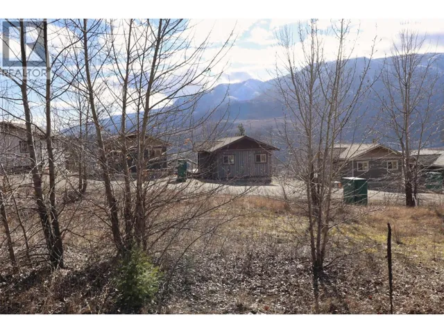 2633 Squilax Anglemont Road Unit# 150, Lee Creek, British Columbia V0E1M4
