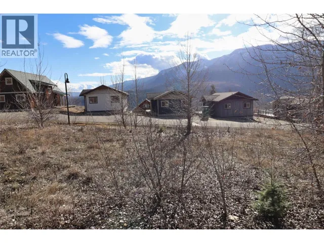 2633 Squilax Anglemont Road Unit# 149, Lee Creek, British Columbia V0E1M4