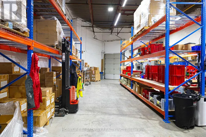 11 - 1111 FLINT ROAD, Toronto (York University Heights), Ontario L4K3V2