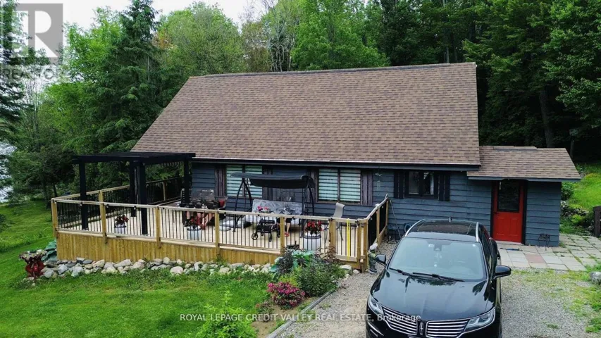 992 SOUTH BAPTISTE LAKE ROAD, Hastings Highlands (Herschel Ward), Ontario K0L1C0
