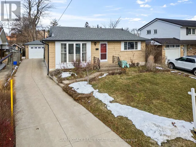 19 SECORD DRIVE, Hamilton (Corman), Ontario L8K3W6
