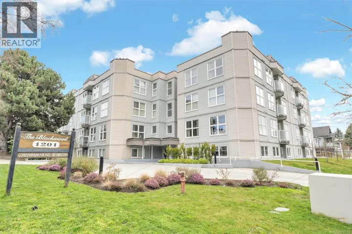 104 1201 Hillside Ave, Victoria, British Columbia V8T2B1
