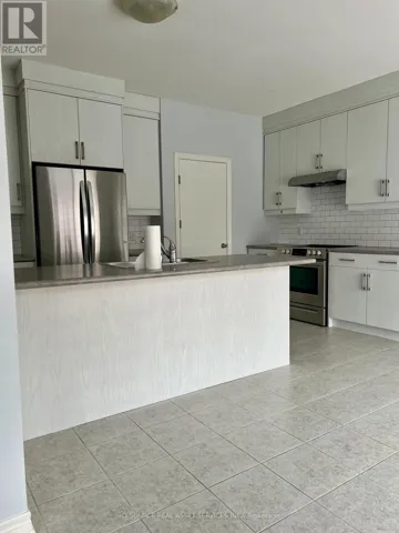 UPPER - 6 DARLING AVENUE, Thorold (Hurricane/Merrittville), Ontario L2V0G7