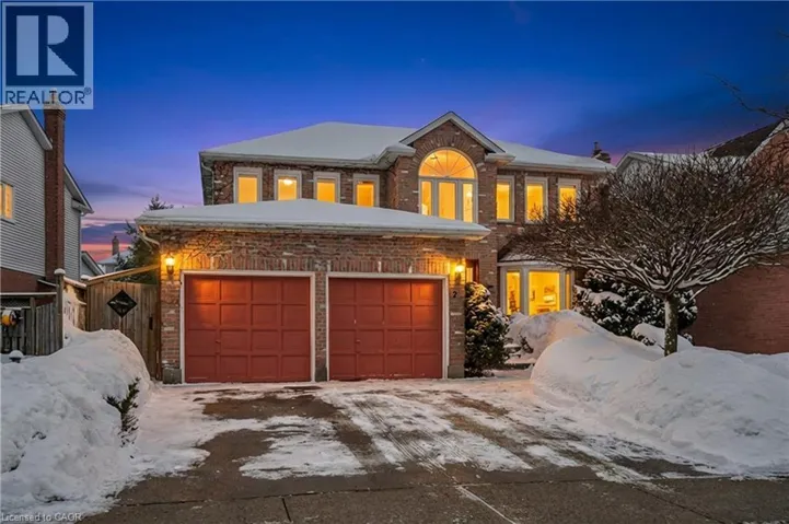 25 LYNNVALLEY Crescent, Kitchener, Ontario N2N3A8