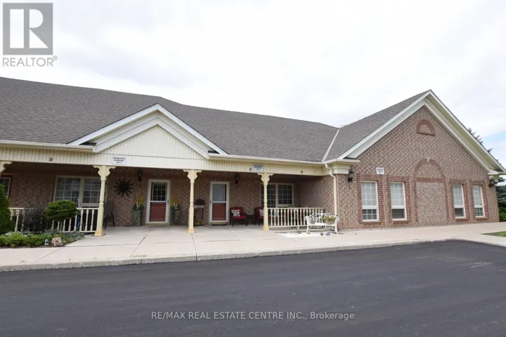 2 - 60 NATALIA AVENUE, Hamilton (Mount Hope), Ontario L0R1W0
