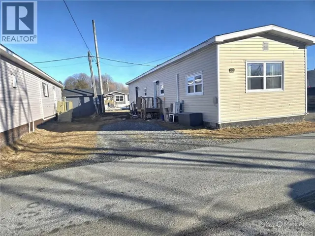 27 Daisy Street, Saint John, New Brunswick E2M5M8