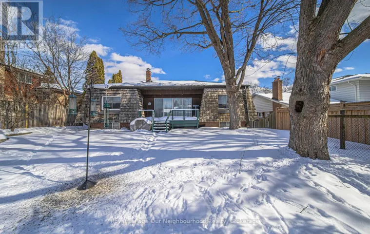81 MARICA AVENUE, Oshawa (Centennial), Ontario L1G3G9