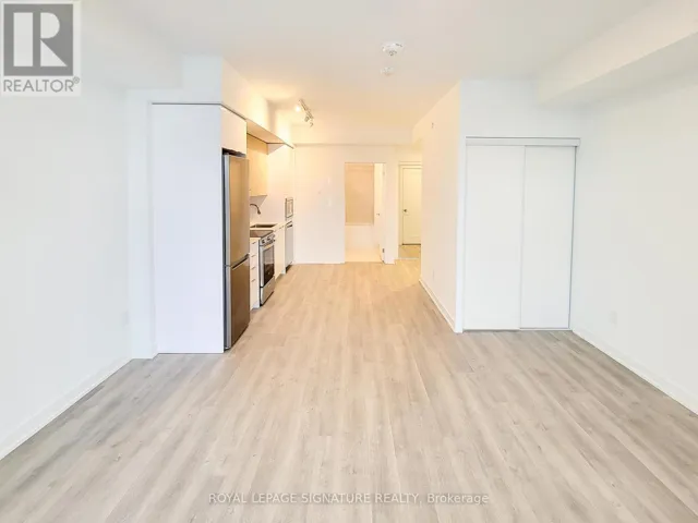 712 - 5105 HURONTARIO STREET, Mississauga (Hurontario), Ontario L4Z0C9