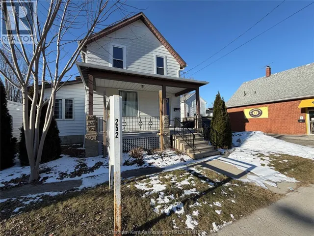 252 Queen STREET, Chatham, Ontario N7M2H3