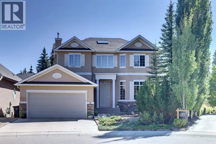 38 Discovery Ridge Green SW, Calgary, Alberta T3H4Y4
