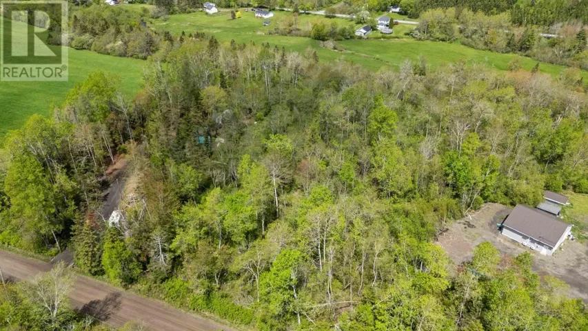 7B William McCulloch Road, Upper Kennetcook, Nova Scotia B0N2L0