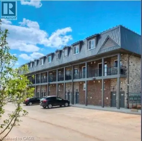 58 HOWE Drive Unit# 7, Kitchener, Ontario N2E0A4