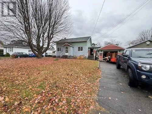 604 PERTH STREET, Pembroke, Ontario K8A6B8