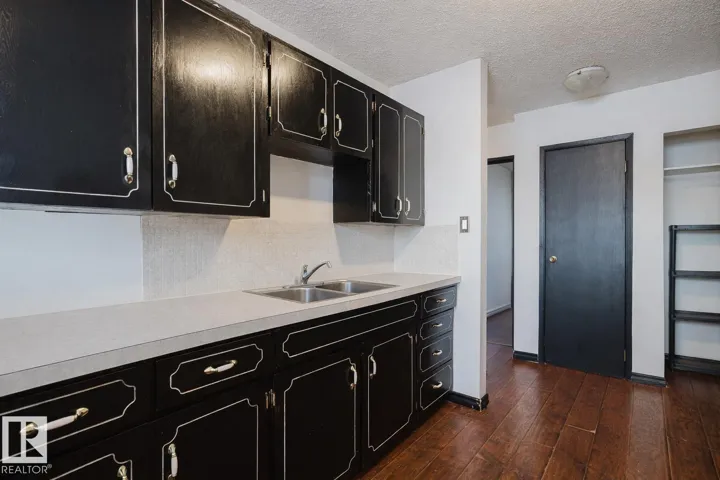 3917/3919 54 ST, Wetaskiwin, Alberta T9A1S6