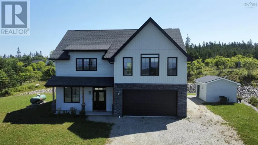 35 Seeland Avenue, Brooklyn, Nova Scotia B5A0E2