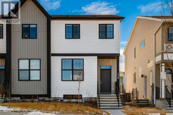128 Hotchkiss Gate SE, Calgary, Alberta T3S0G1