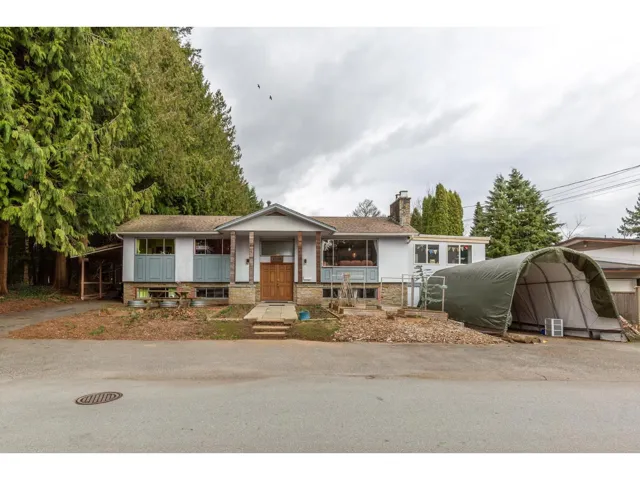 33305 LYNN AVENUE, Abbotsford, British Columbia V2S1E1