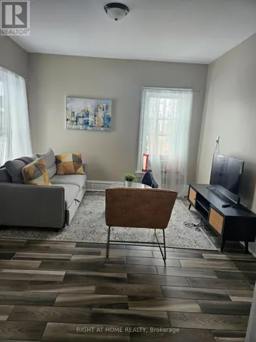 3 - 199 CATHARINE STREET N, Hamilton (Beasley), Ontario L8L4S4