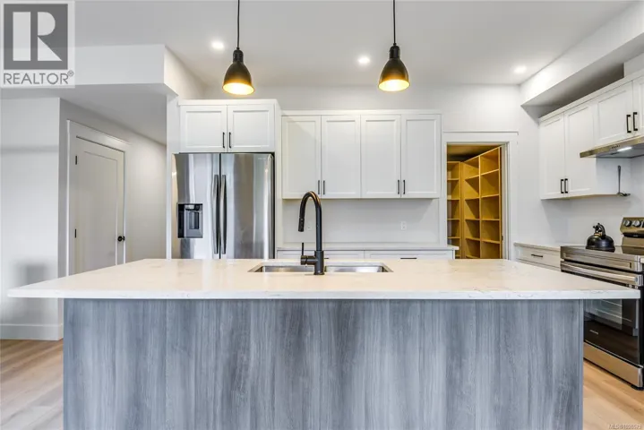 36 1090 Evergreen Rd, Campbell River, British Columbia V9W3R9