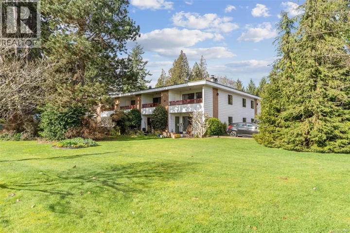 12 1956 Glenidle Rd, Sooke, British Columbia V0S1N0