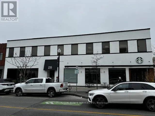 205 - 235 LAKESHORE ROAD E, Oakville (OO Old Oakville), Ontario L6J1H7