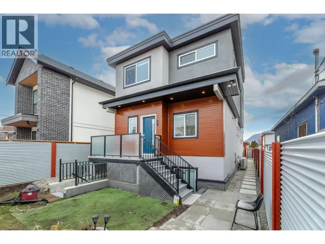 490 Eckhardt Avenue Unit# 101, Penticton, British Columbia V2A2B2