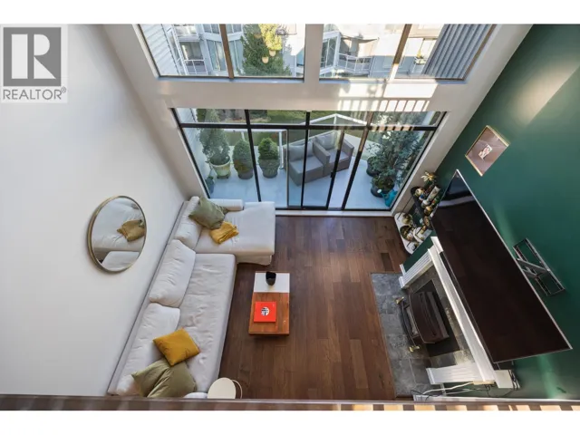 406 48 RICHMOND STREET, New Westminster, British Columbia V3L5P4