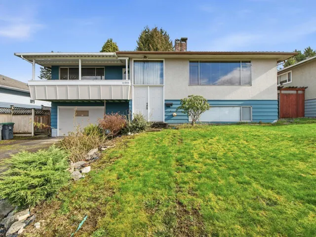 11264 135A STREET, Surrey, British Columbia V3R3A9