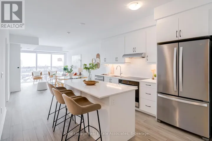 1004 - 1035 SOUTHDOWN ROAD, Mississauga (Clarkson), Ontario L5J0A3