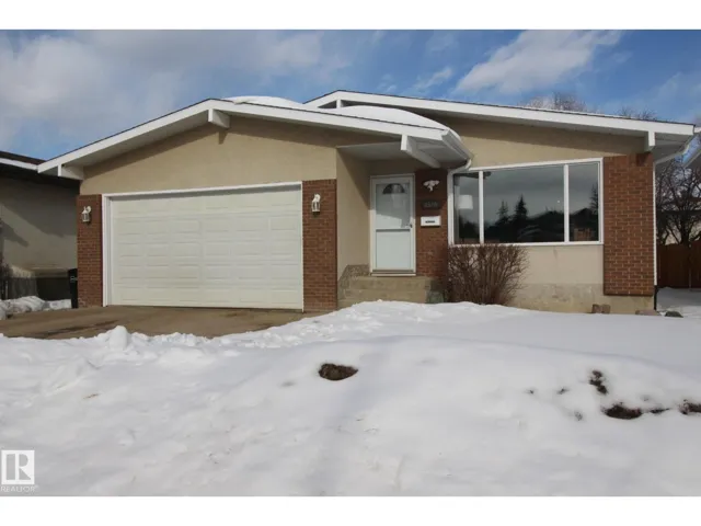 4520 20A AV NW, Edmonton, Alberta T6L2Z5