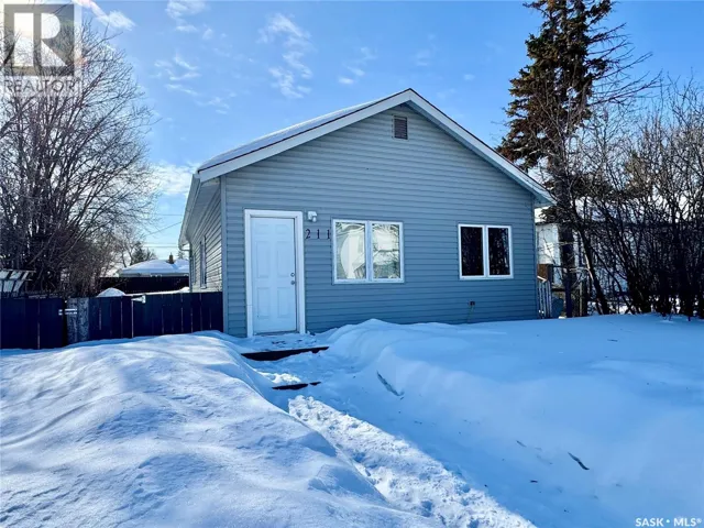 211 9th STREET E, Prince Albert, Saskatchewan S6V0X7