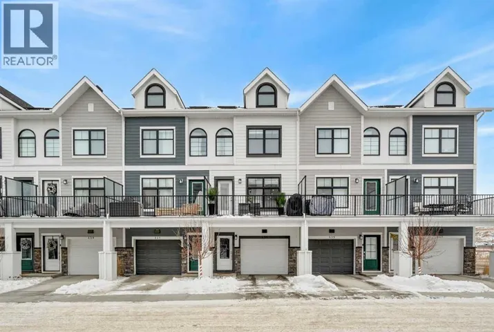 233 Les Jardins Park SE, Calgary, Alberta T2C5V3