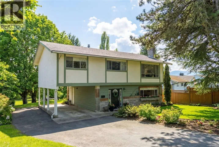 2444 Seine Rd, Duncan, British Columbia V9L4H9