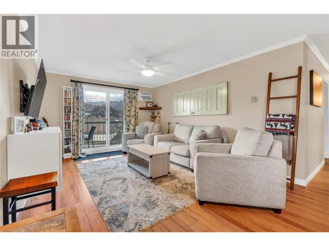 803 Fairview Road Unit# 312, Penticton, British Columbia V2A5Y7