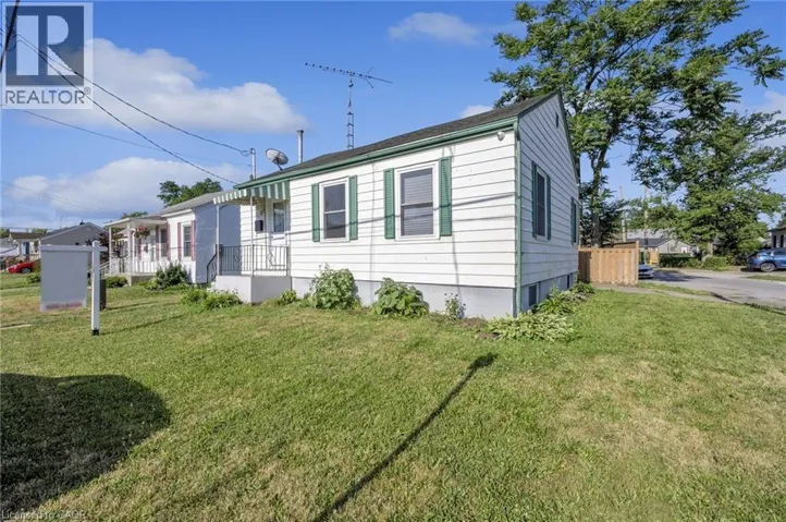 27 ST GEORGE Street Unit# Main, St. Catharines, Ontario L2M5P4