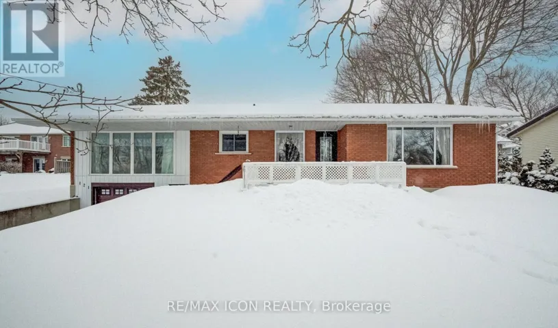 121 NORTH WATER STREET, Wellington North (Mount Forest), Ontario N0G2L3