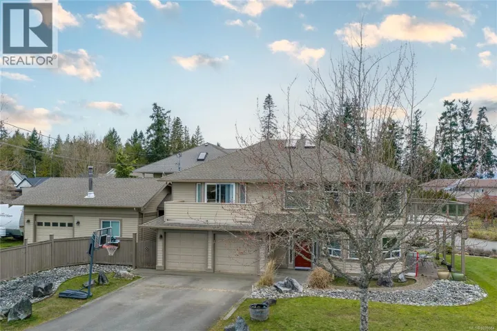 615 Chinook Ave, Parksville, British Columbia V9P1A5