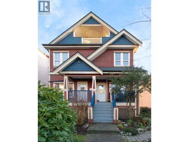1732 E GEORGIA STREET, Vancouver, British Columbia V5L2B4
