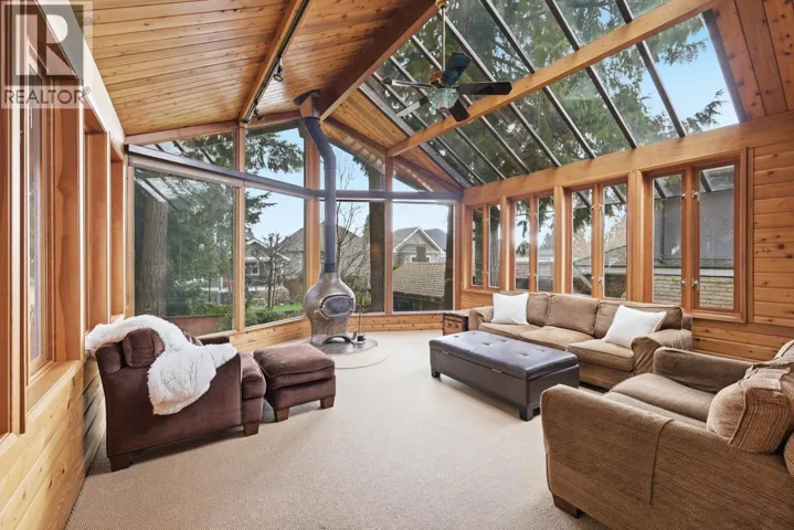 697 FOLSOM STREET, Coquitlam, British Columbia V3J5A4