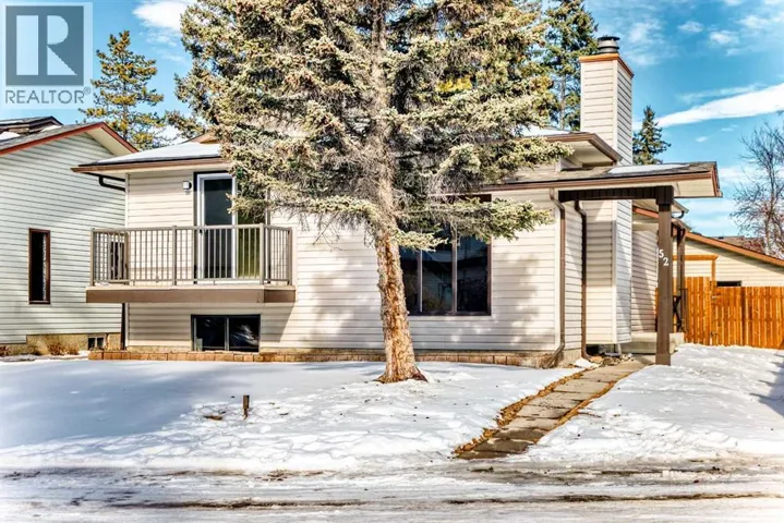 52 Cedarwood Place SW, Calgary, Alberta T2W3G6
