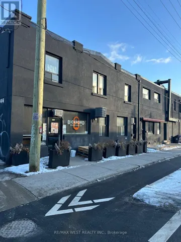 2 - 290 HARBORD STREET, Toronto (Palmerston-Little Italy), Ontario M6G1G6