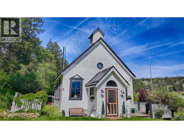 9211 WEST Avenue, Wilmer, British Columbia V0A1K5