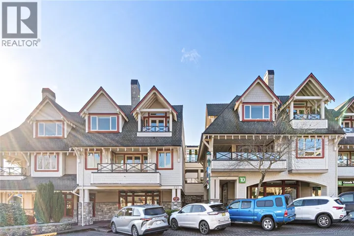 301 222 Second Ave, Qualicum Beach, British Columbia V9K0A4